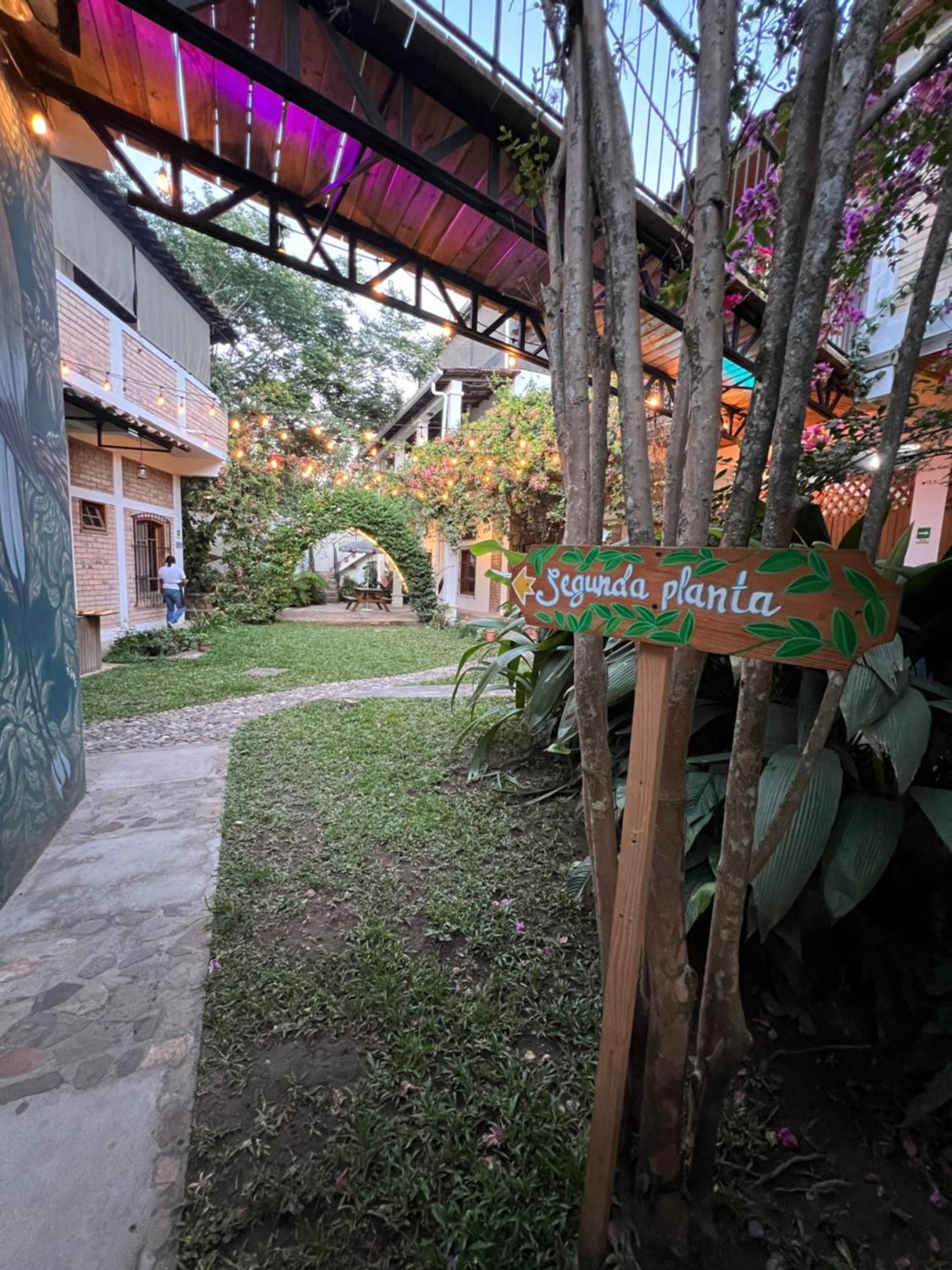 Jardín Café Hotel&Restaurant Gracias Exteriér fotografie